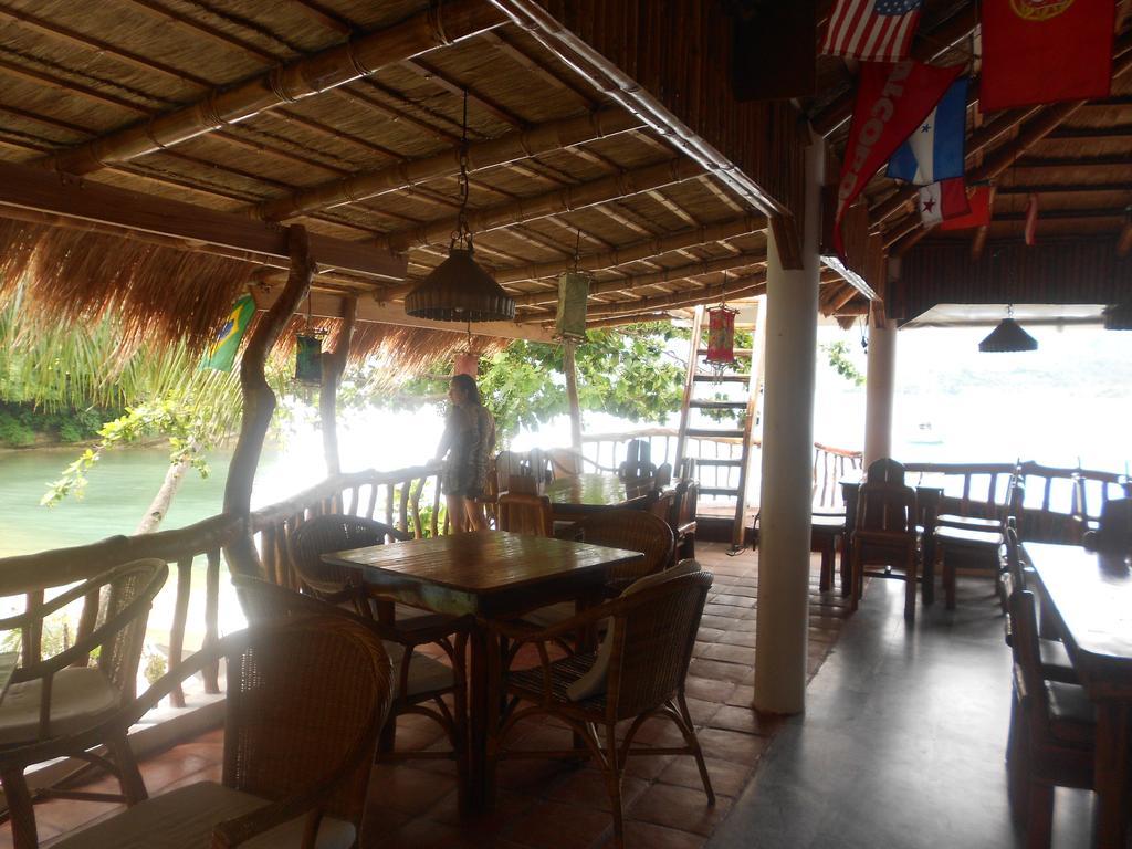 Dolphinbay Resort Puerto Galera Exterior foto